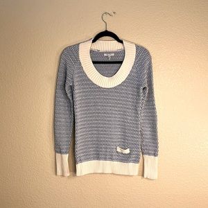 Blue knit sweater by Old Navy size: M